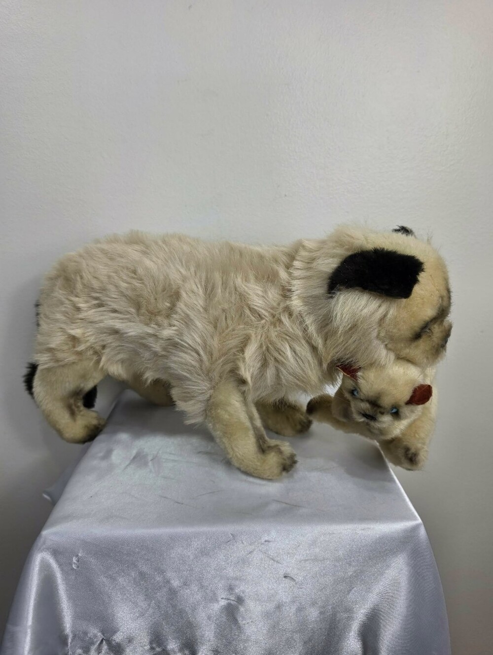 Vintage 1983 Wallace Berrie Avanti "Himalayan Cat" Plush